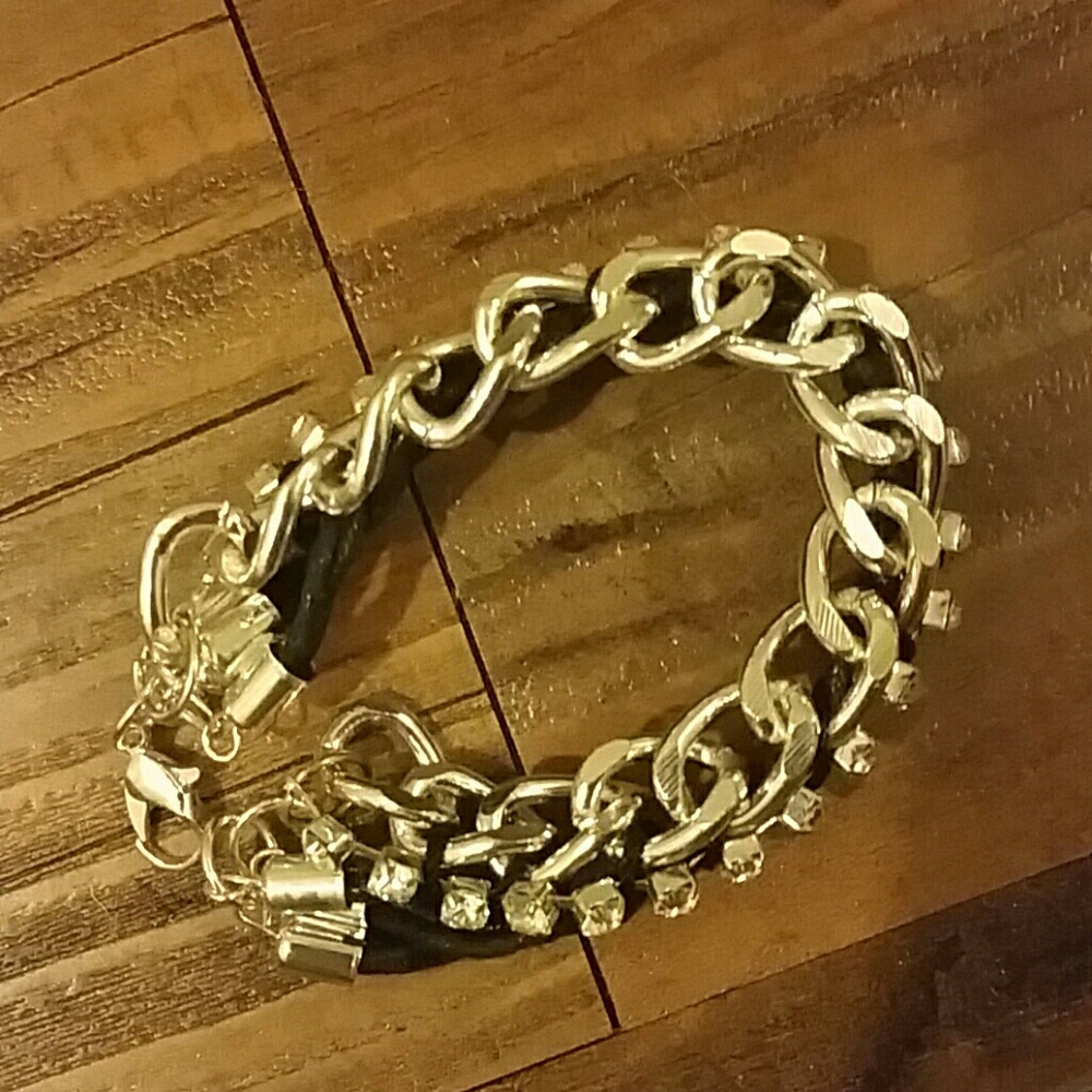 Jewelry bundle - Picture 6 of 6